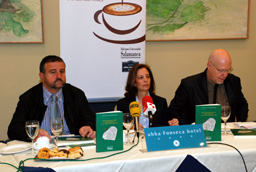 Los conflictos entre religión y ocio en Salamanca, protagonistas de la última edición de “Café con Letras”