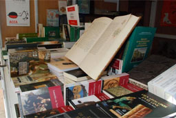 Ediciones Universidad de Salamanca ofrece sus últimas novedades en la Feria del Libro de Madrid