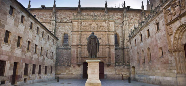 La Universidad de Salamanca activa el protocolo para recibir estudiantes y profesores de universidades ucranianas