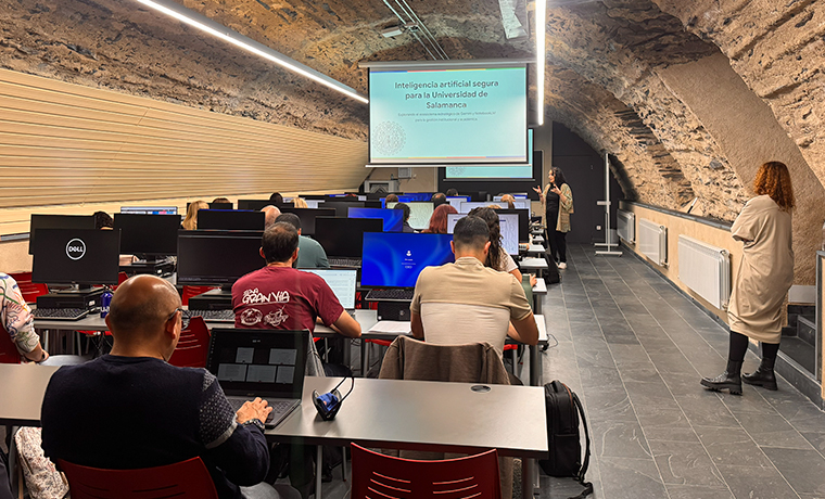 La USAL celebra un taller práctico sobre Gemini dirigido a docentes y personal técnico
