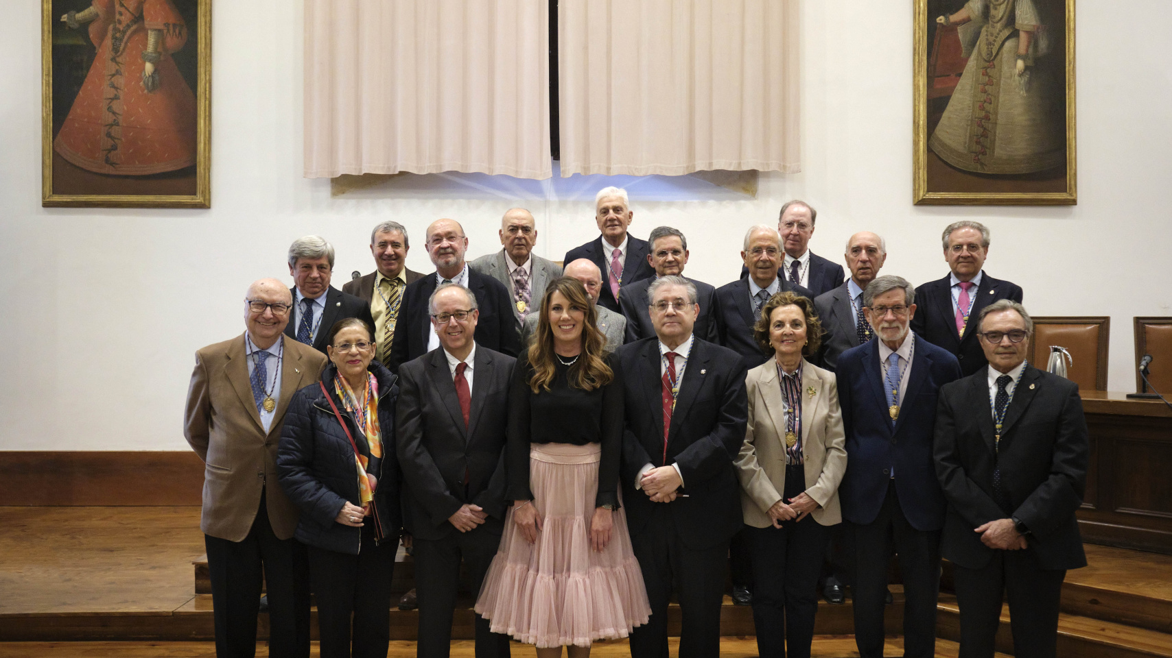 La profesora asociada María Sánchez Ledesma ingresa como nuevo miembro de la Real Academia de Medicina de Salamanca