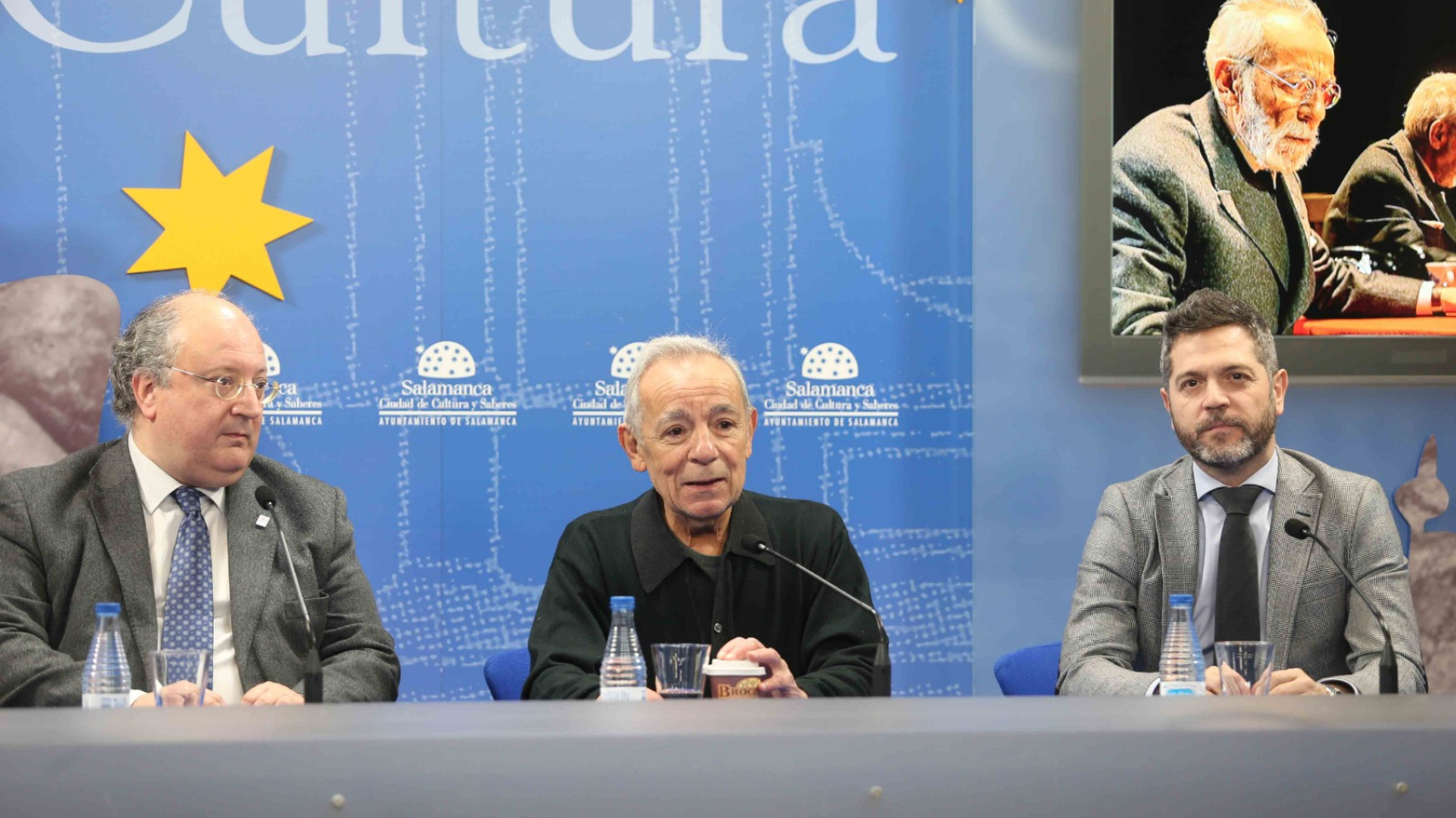 Un instante de la presentación de la obra