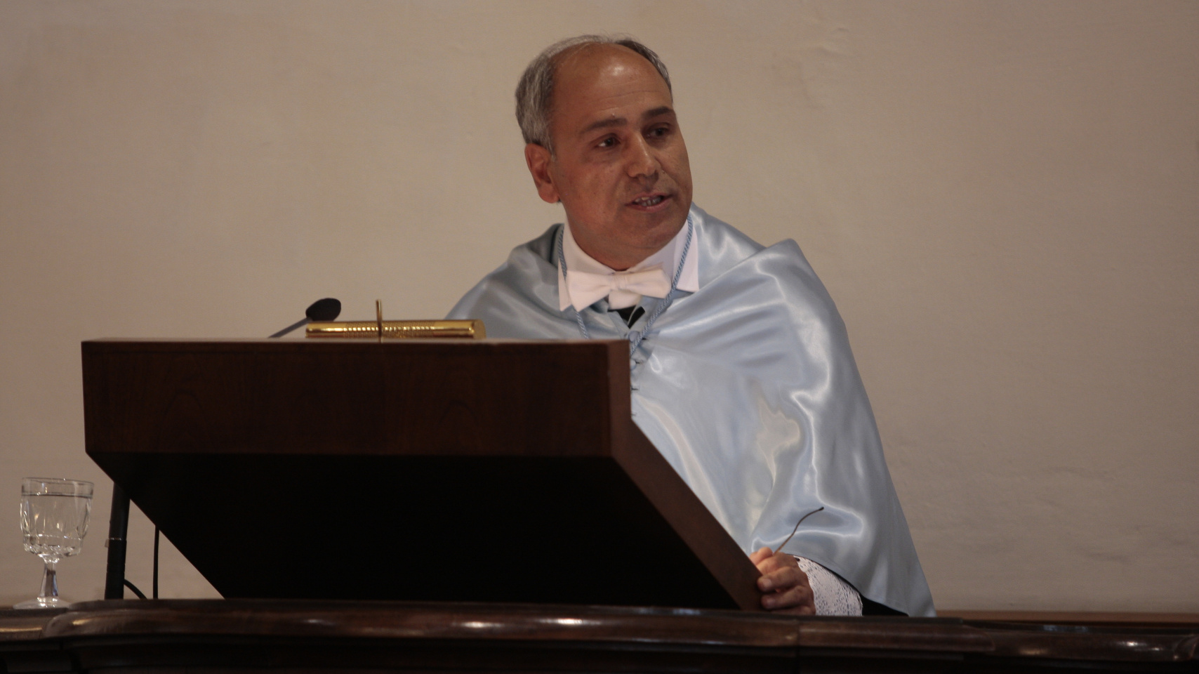 El catedrático de Lengua de la Universidad de Salamanca Julio Borrego