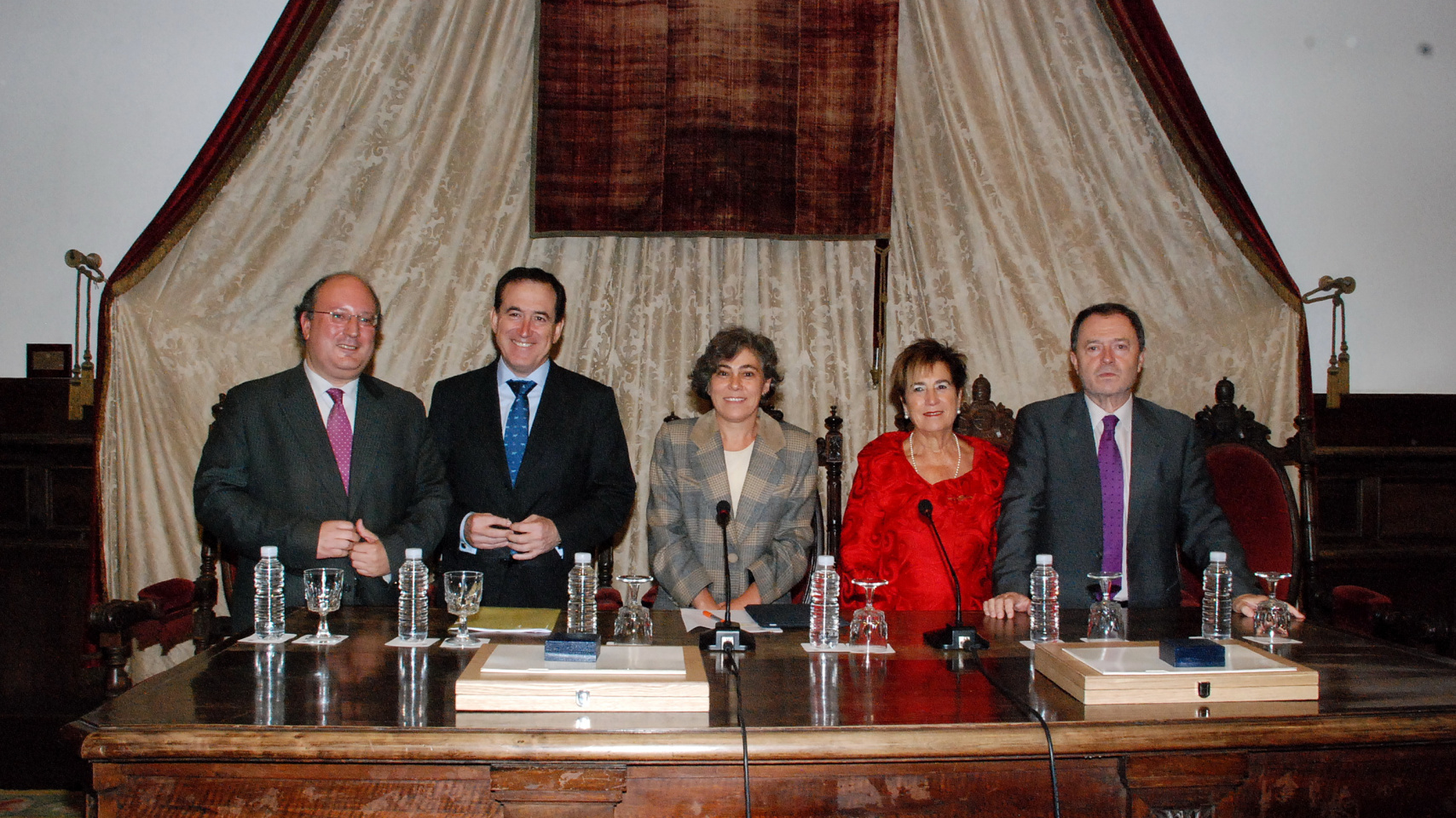 Enrique Cabero Morán, Antonio Huertas Mejías, Cristina Pita Yáñez, Ángela Calvo Redondo y Manuel Carlos Palomeque López.
