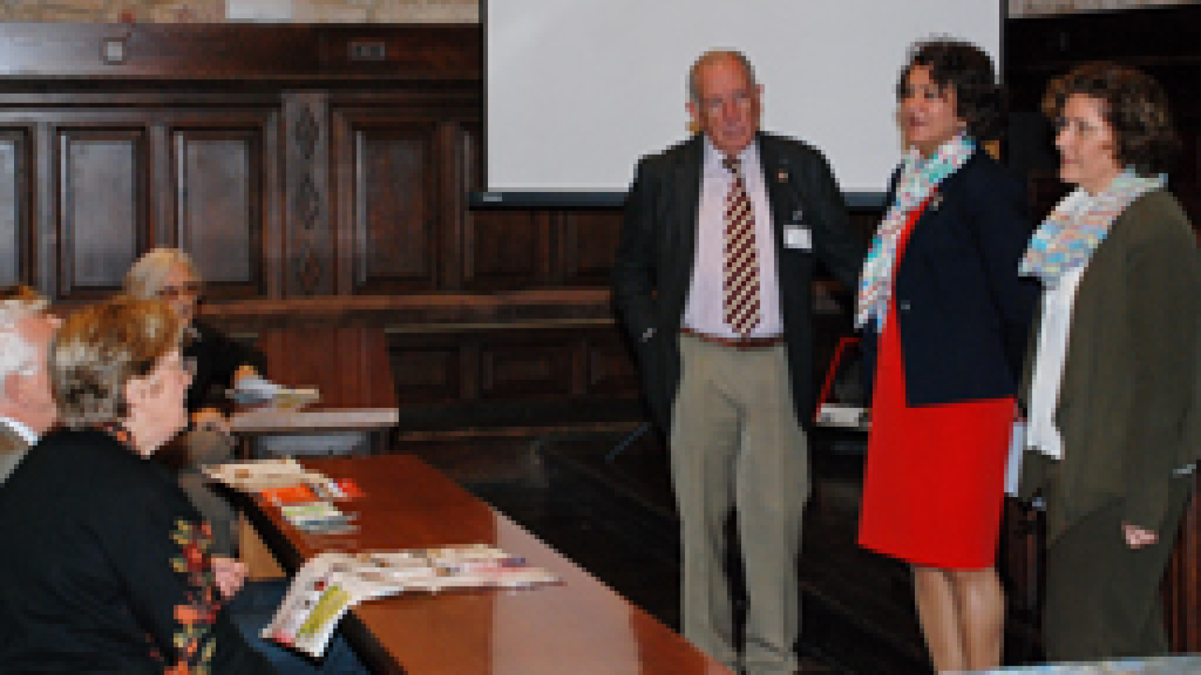 Nieves Sanz Mulas, Ángela Figueruelo Burrieza, Daniel Hernández Ruipérez, Esther Martínez Quinteiro y María Dolores Calvo Sánchez.