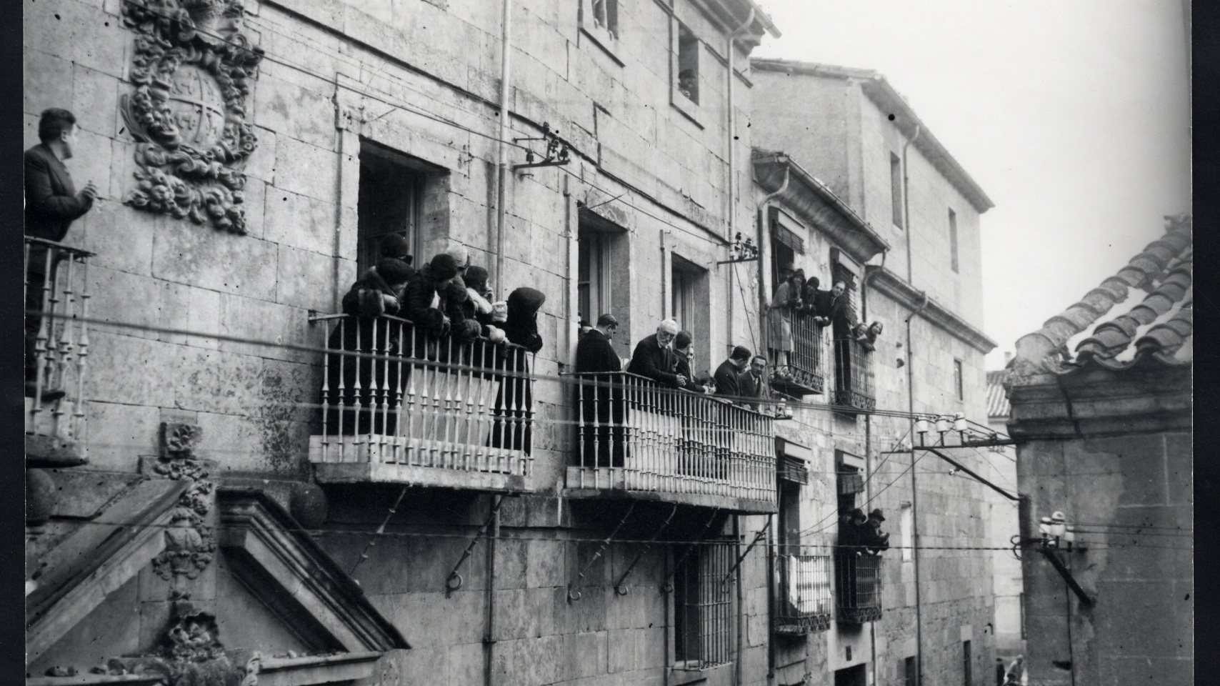 La Universidad de Salamanca reúne en el libro seis décadas del pensamiento político de Unamuno