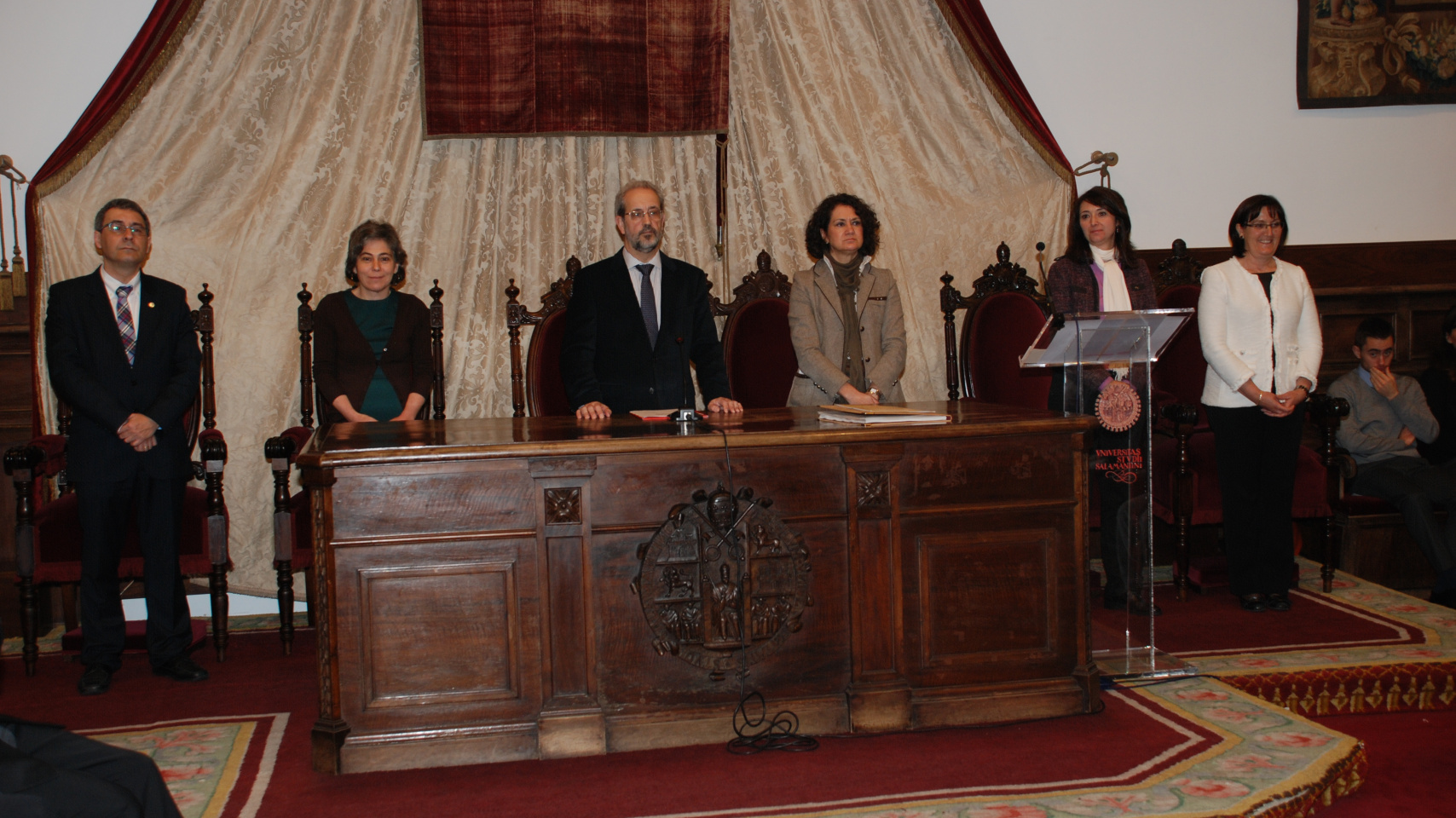 Mesa presidencial del acto celebrado en el Paraninfo