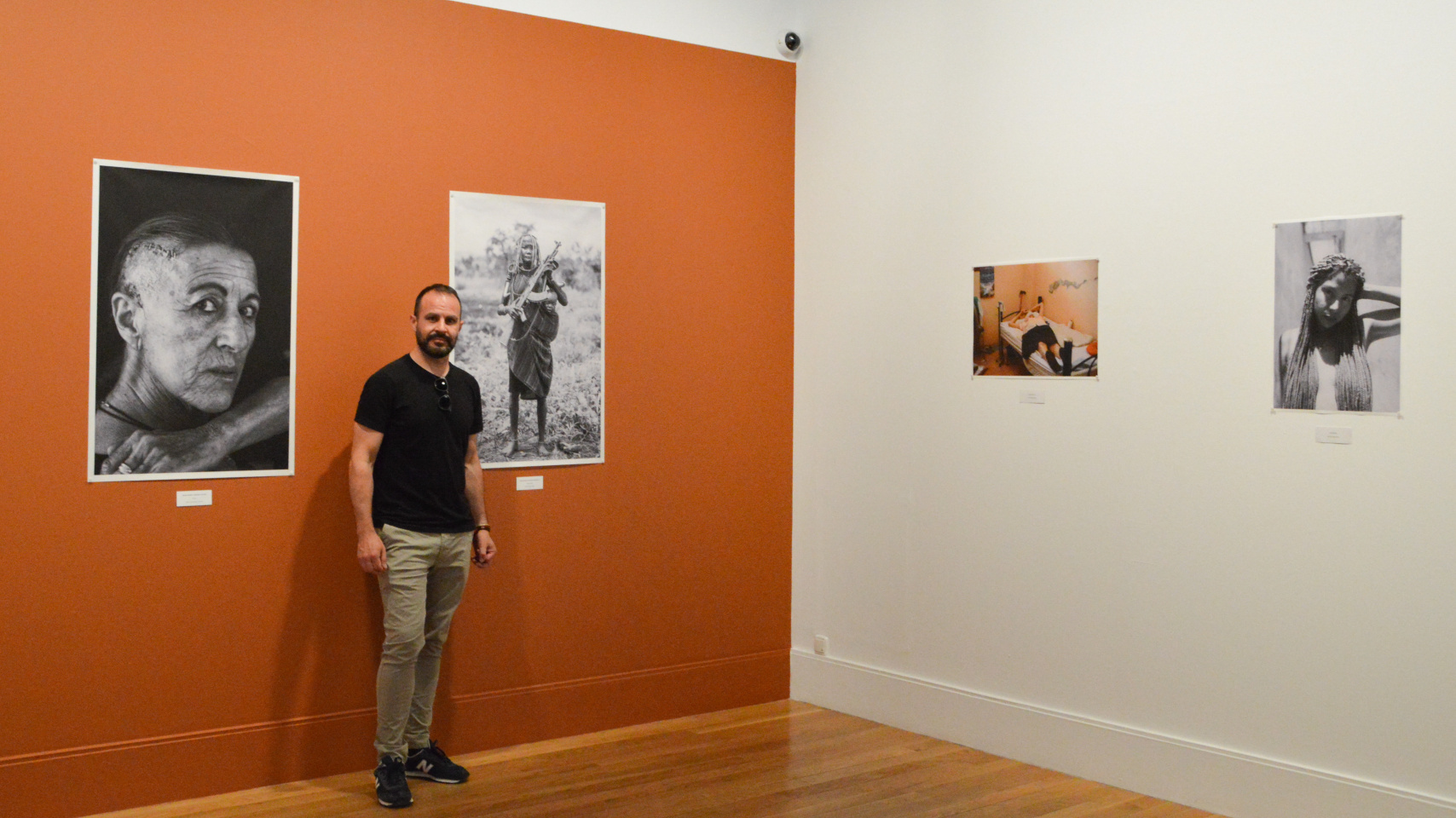 Exposición "Trazando Cuerpos"