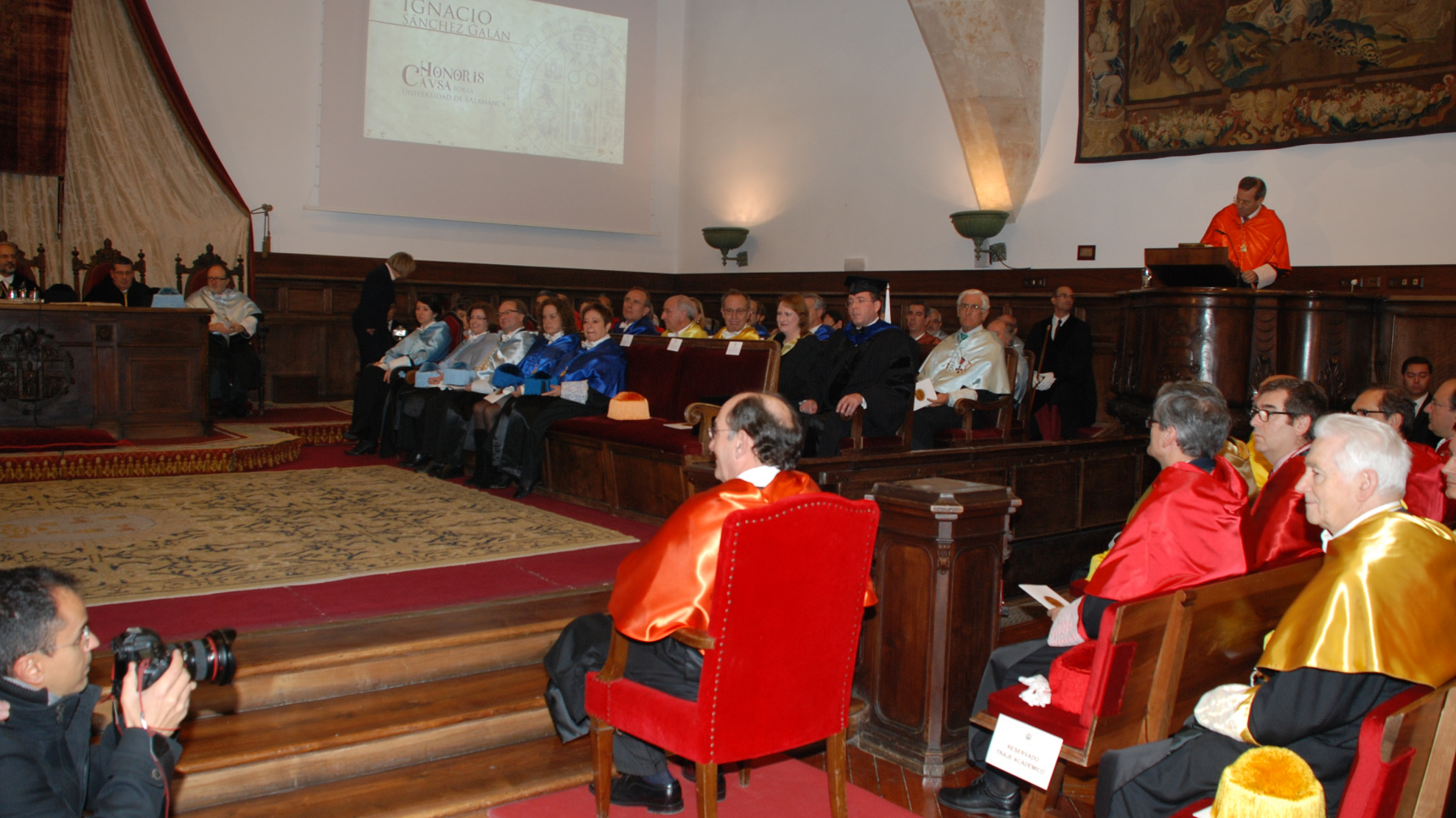 Ignacio Sánchez Galán en el Paraninfo de las Escuelas Mayores
