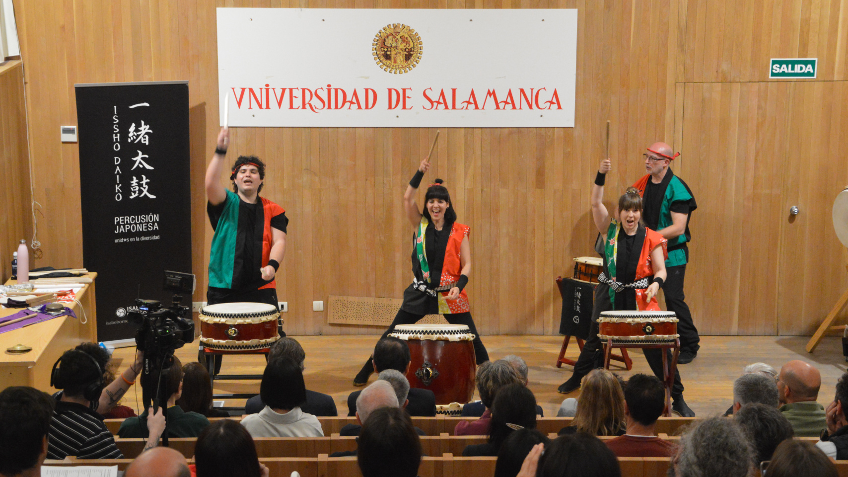 Concierto de tambor japonés (Taiko), a cargo de Issho Daiko