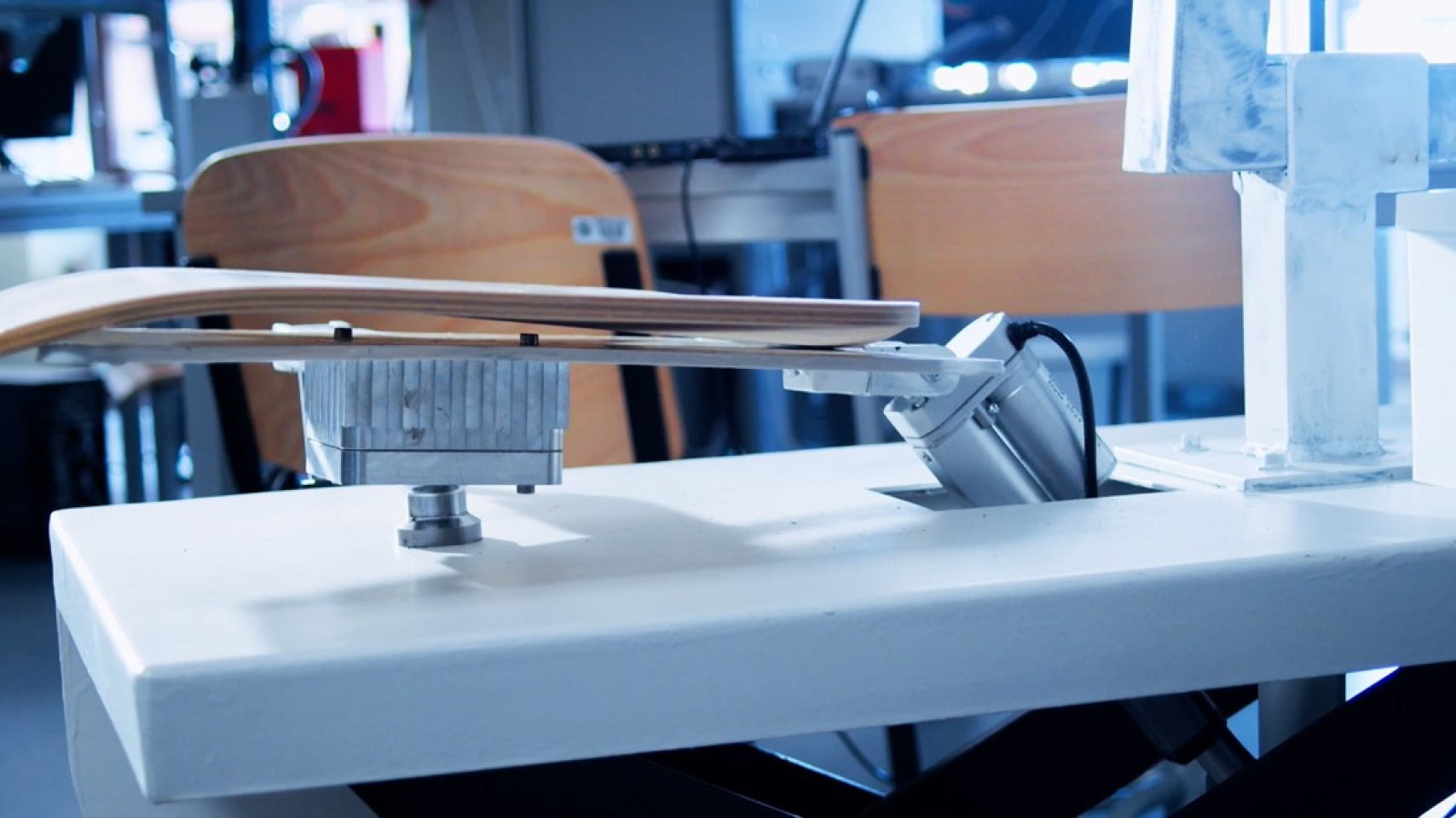 Dispositivo de tratamiento del Control de Tronco en Sedestación galardonado con el segundo premio.