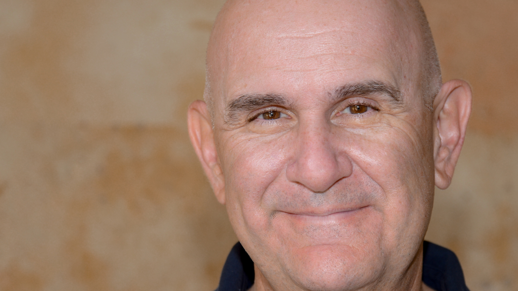 El catedrático de la Universidad de Salamanca Luis Antonio Miguel Quintales