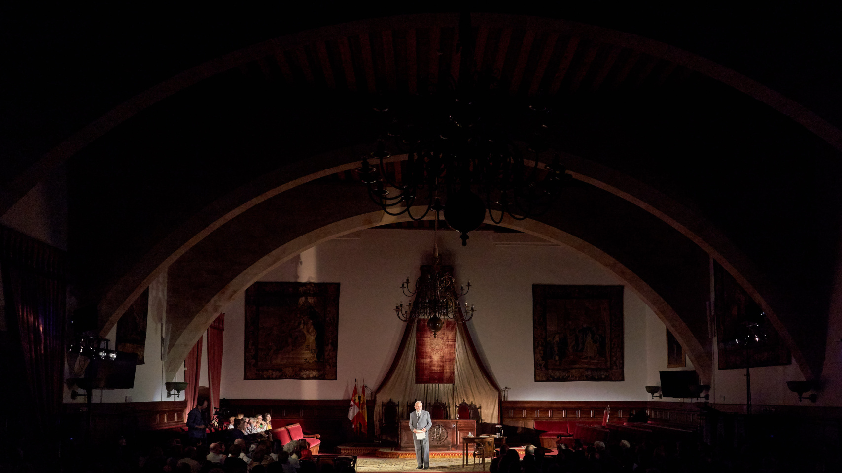 Unamuno regresa al Paraninfo en la piel de José Luis Gómez