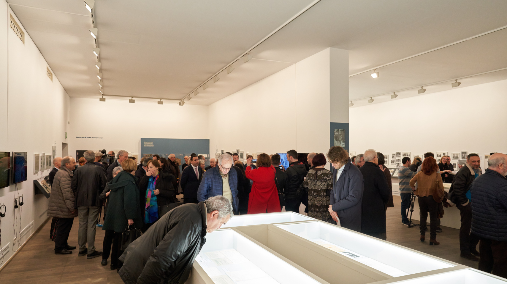 La Universidad de Salamanca revisa a través de una exposición la trayectoria vital y profesional del cineasta Basilio Martín Patino