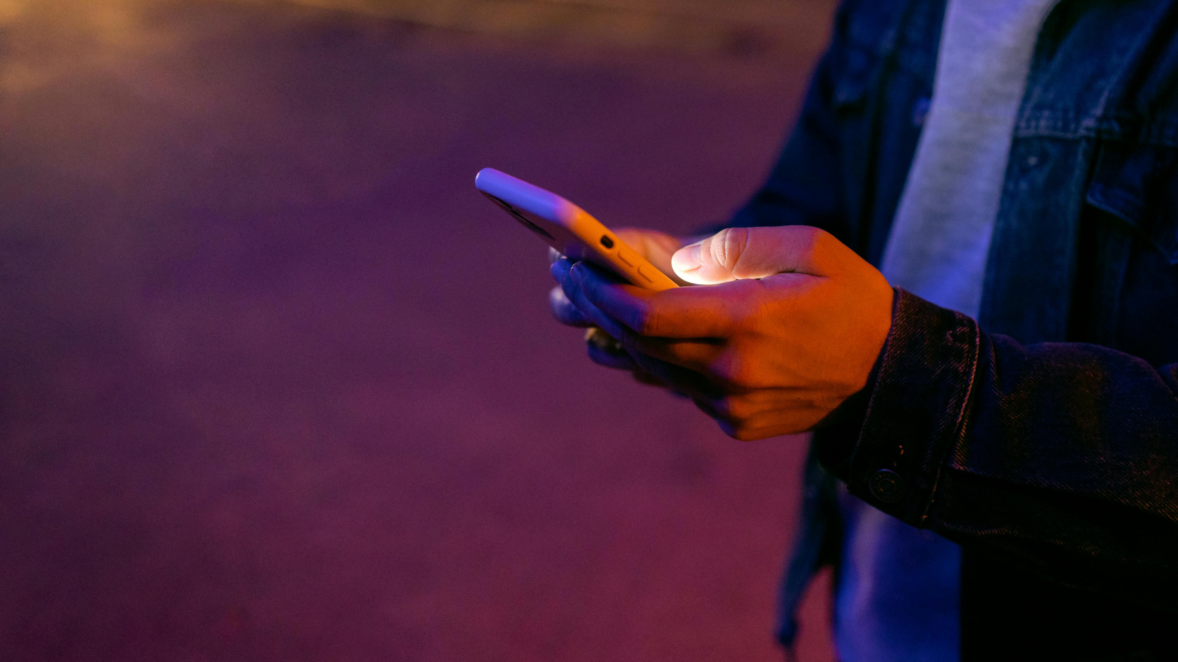 Un estudio liderado por la Universidad de Salamanca explora cómo las narrativas audiovisuales pueden contribuir a combatir los rumores contra la inmigración