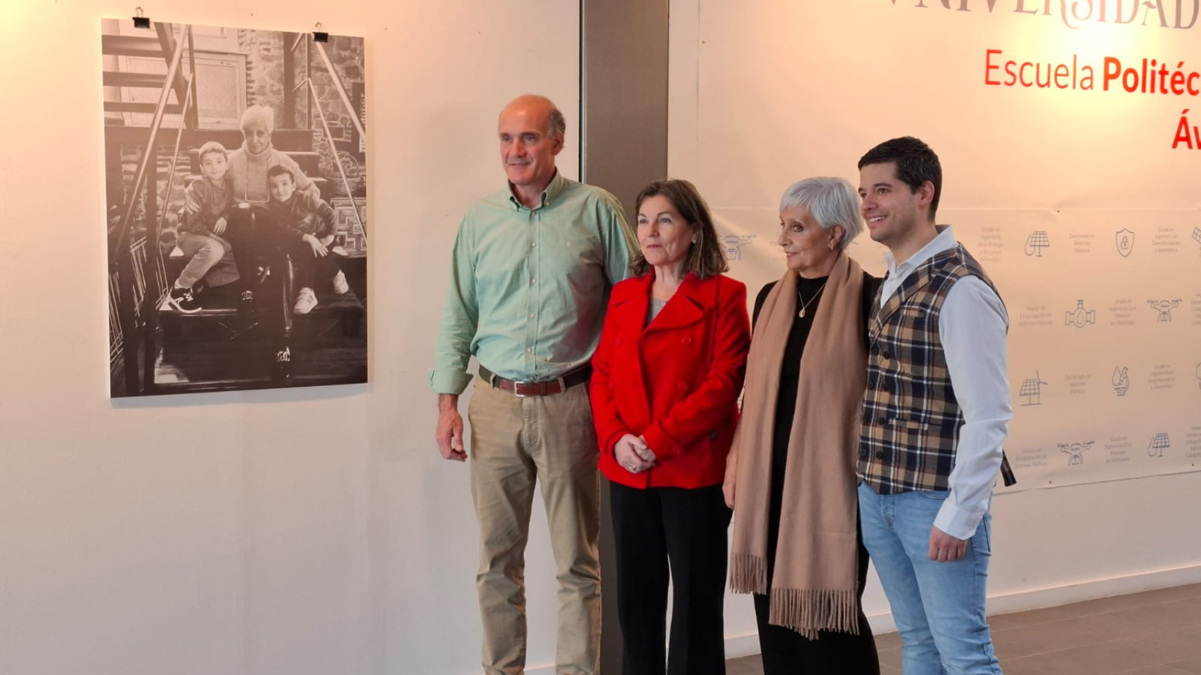 Inauguración de la muestra en la Escuela Politécnica Superior de Ávila