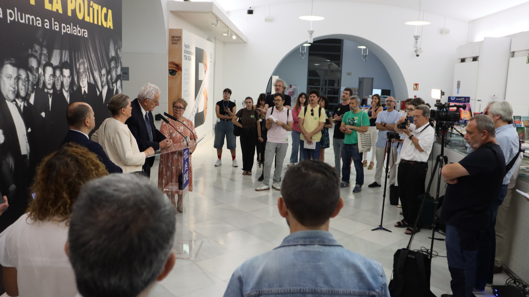 La Universidad de Salamanca y la Biblioteca Nacional abordan en una exposición el pensamiento político de Unamuno