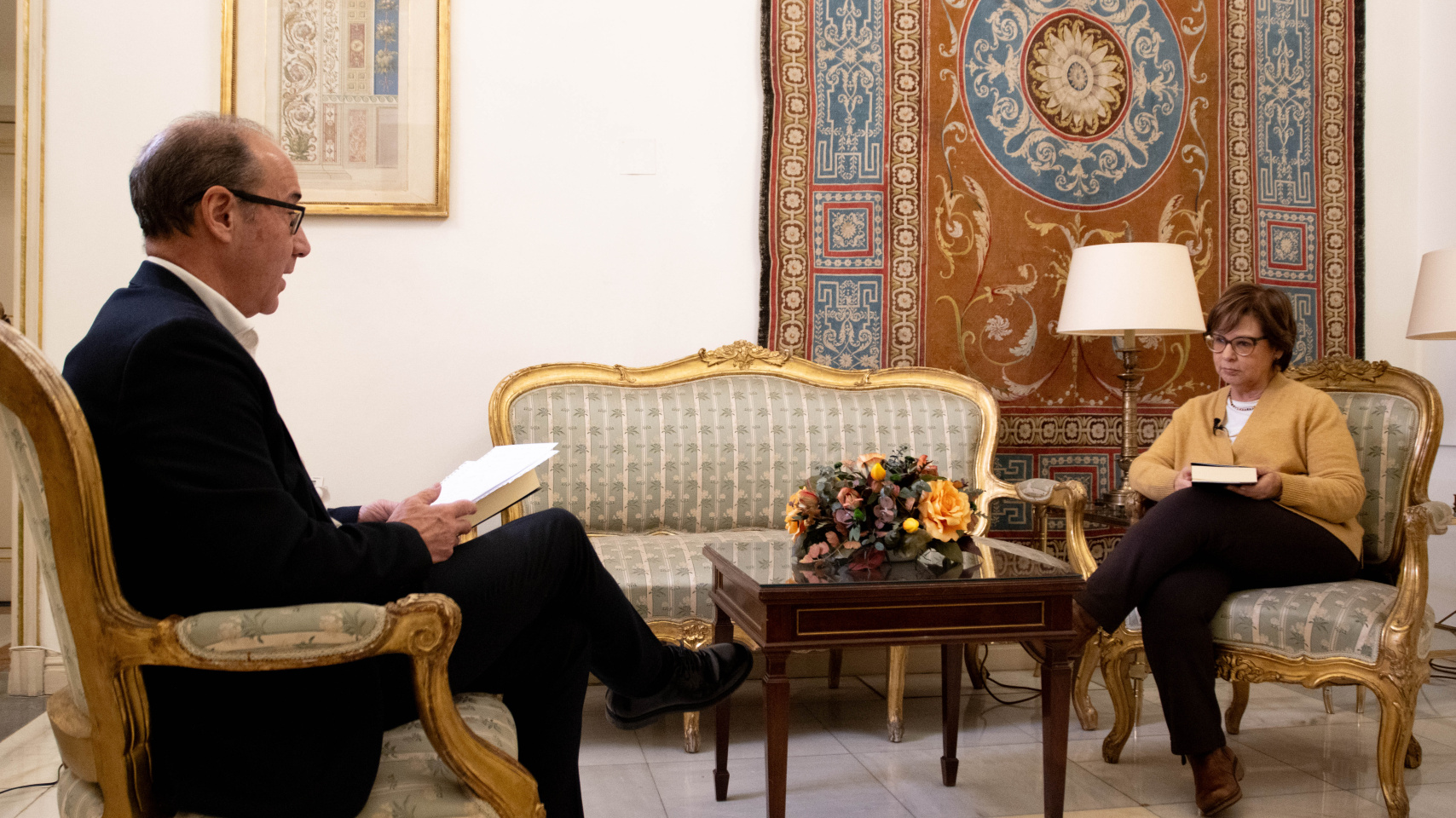 Piedad Bonnet y José Merino en su entrevista en Palacio Real