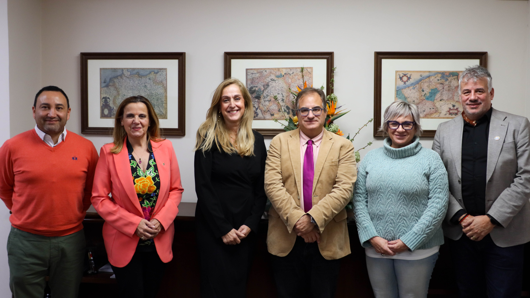De izquierda a derecha, Leonardo Monsálvez, Esther B. del Brío, María Cruz Sánchez, Raúl Sánchez Prieto, Elena Diego y Luis Lobo
