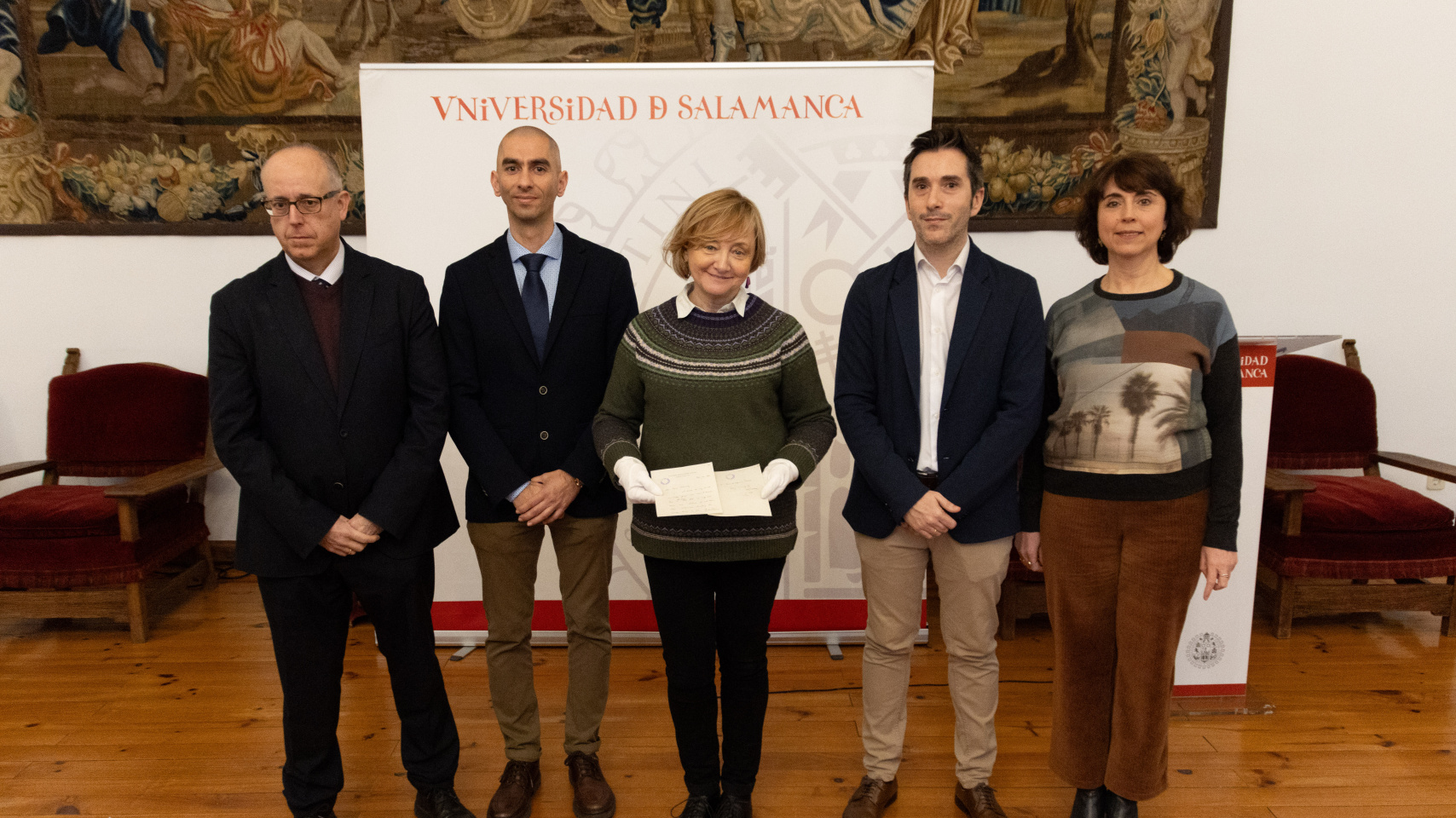 José Miguel Mateos Roco, Raúl Rivas, Ana Chaguaceda, Federico Bueno de Mata y Marta García presentan la carta.