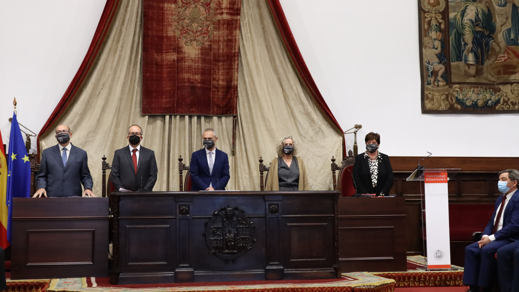 Mesa presencial: David Díez Martín ,José Miguel Mateos Roco ,Ricardo Rivero Ortega ,Celia Aramburu ,María José García Barrado