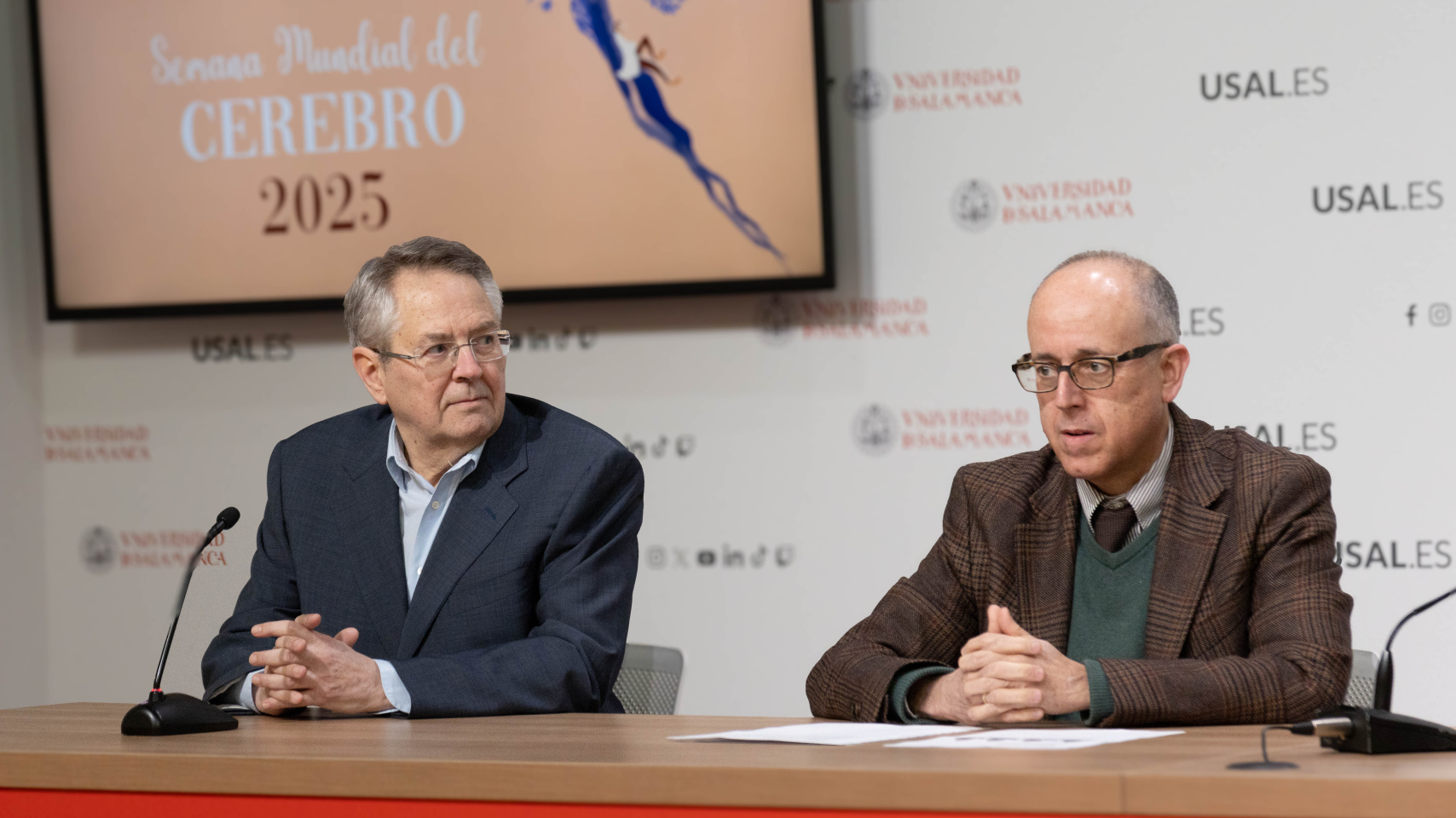 Rafael Coveñas y  José Miguel Mateos Roco presentan ante los medios el programa 'Semana del Cerebro':
