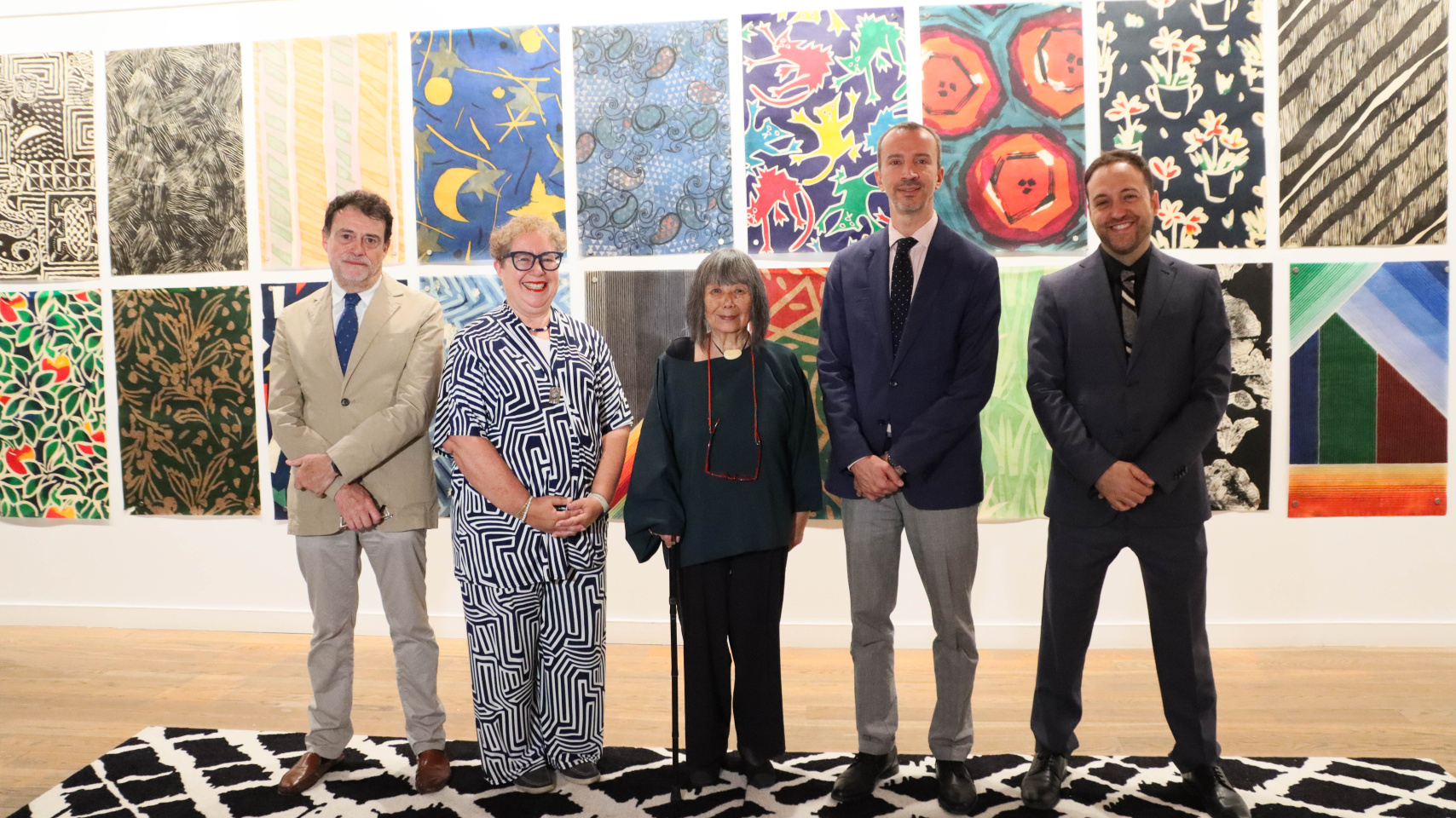 Participantes de la rueda de prensa: José Abel Flores ,Matilde Olarte, Mako Artigas, Javier Parrondo, y Ricard Bru Turull