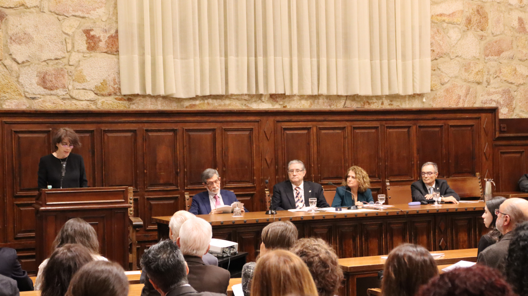 Ponencia de la profesora de la Universidad de Salamanca, María Isidoro García