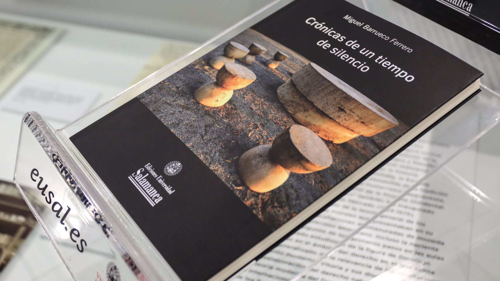 Libro ‘Crónicas de un tiempo de silencio’