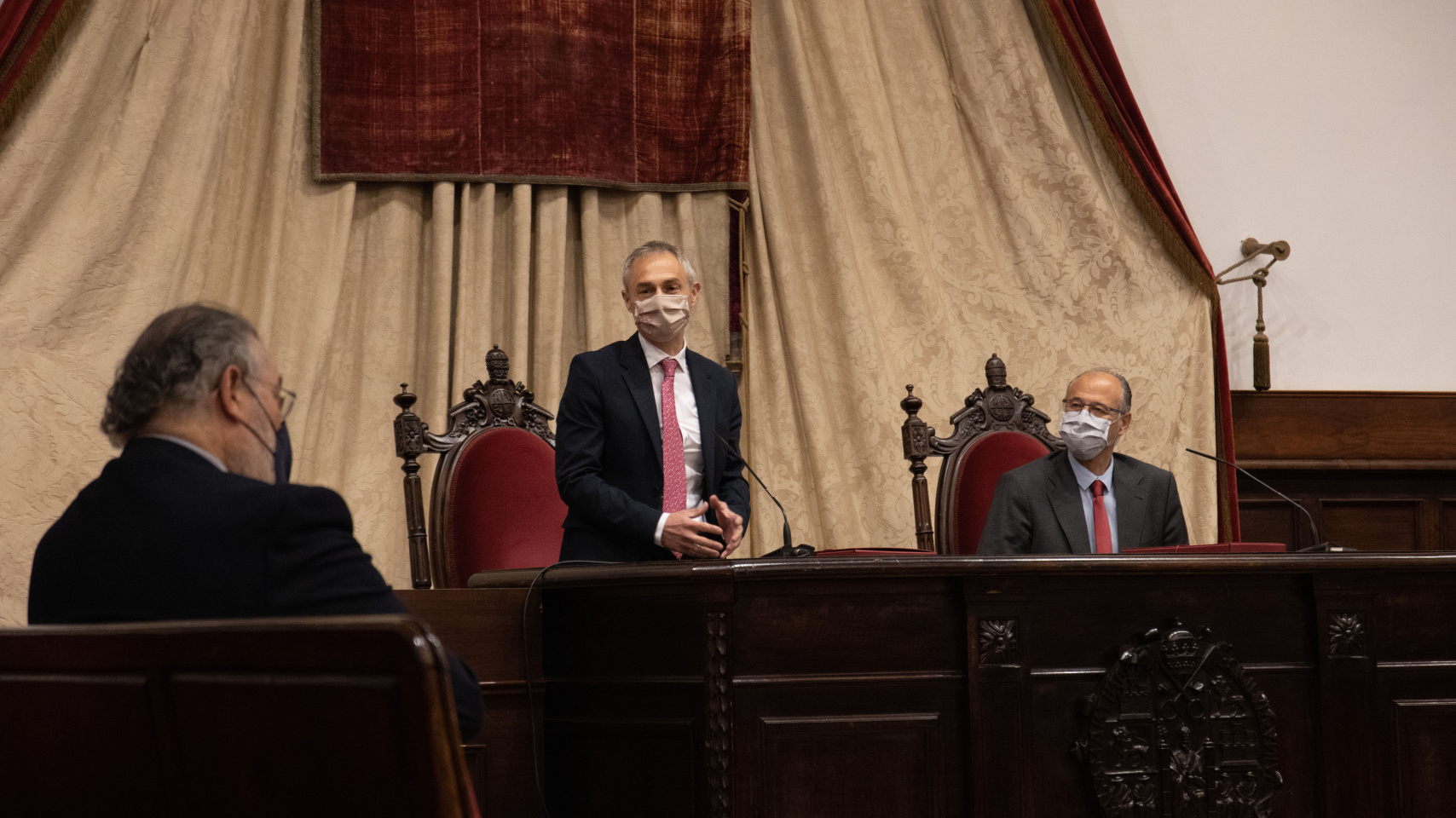 Ricardo Rivero y Luis Fuentes en la presentación del libro 'Impresos comuneros'
