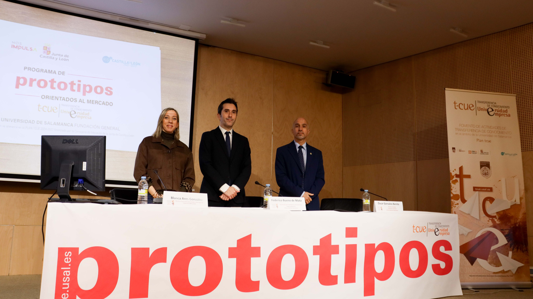 Blanca Ares, Federico Bueno de Mata y óscar González en la presentación de la nueva edición del Programa de Prototipos Orientados al Mercado