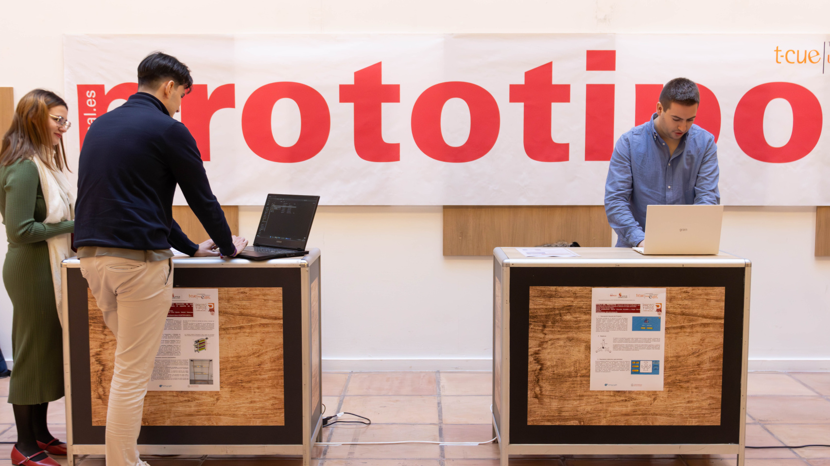 Exposición de prototipos TCUE