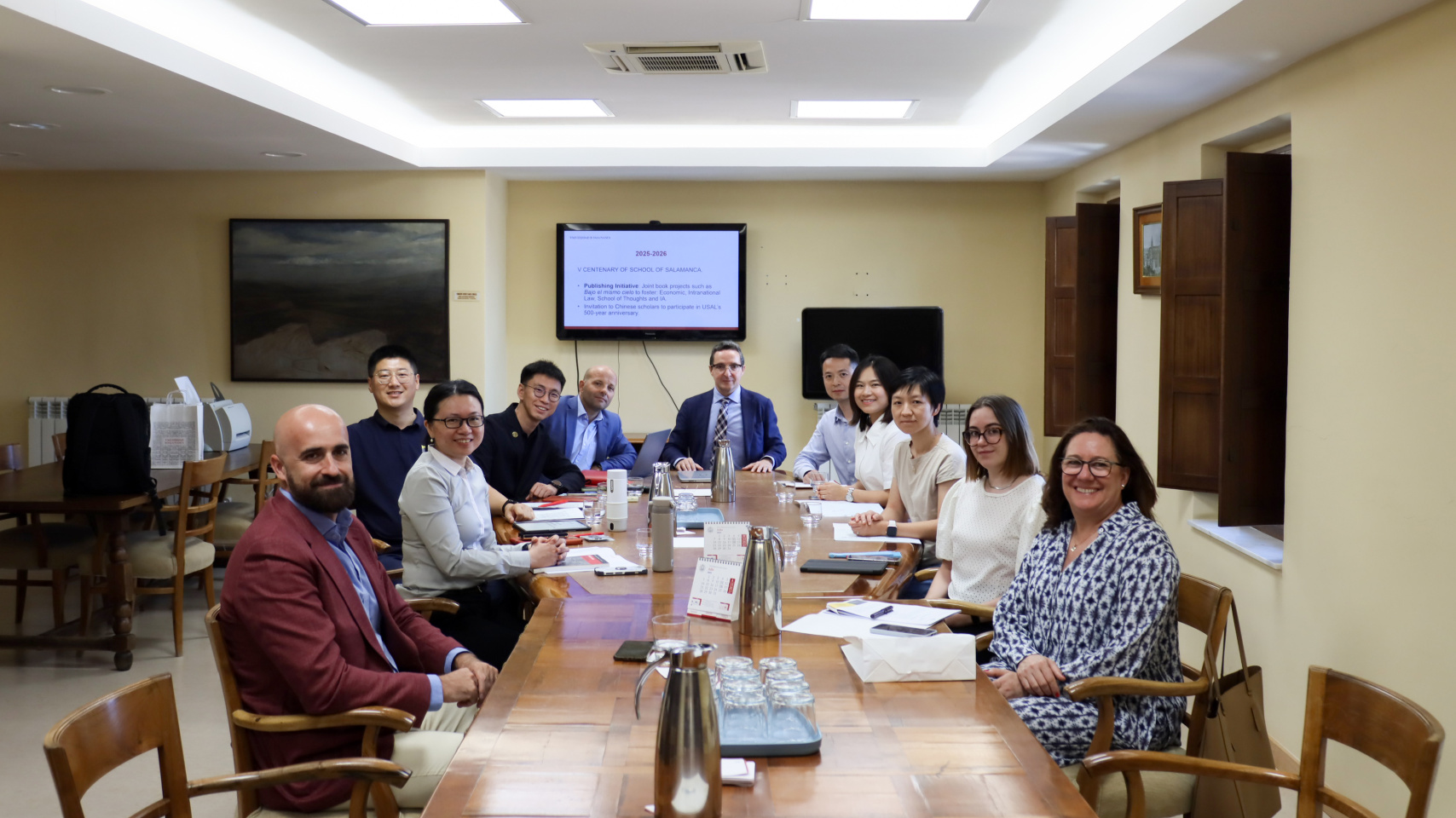 Reunión en el Rectorado con una delegación de profesores de las universidades de Pekin y Tsinghua