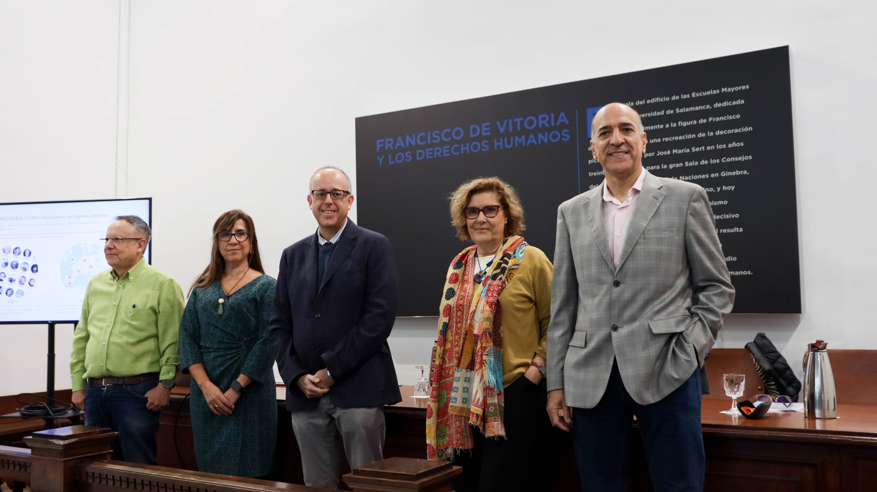 De izquierda a derecha: Modesto Escobar, Tránsito Ferreras, José Miguel Mateos, Margarita Beceda y Ángel Zazo Rodríguez en la presentación del proyecto.