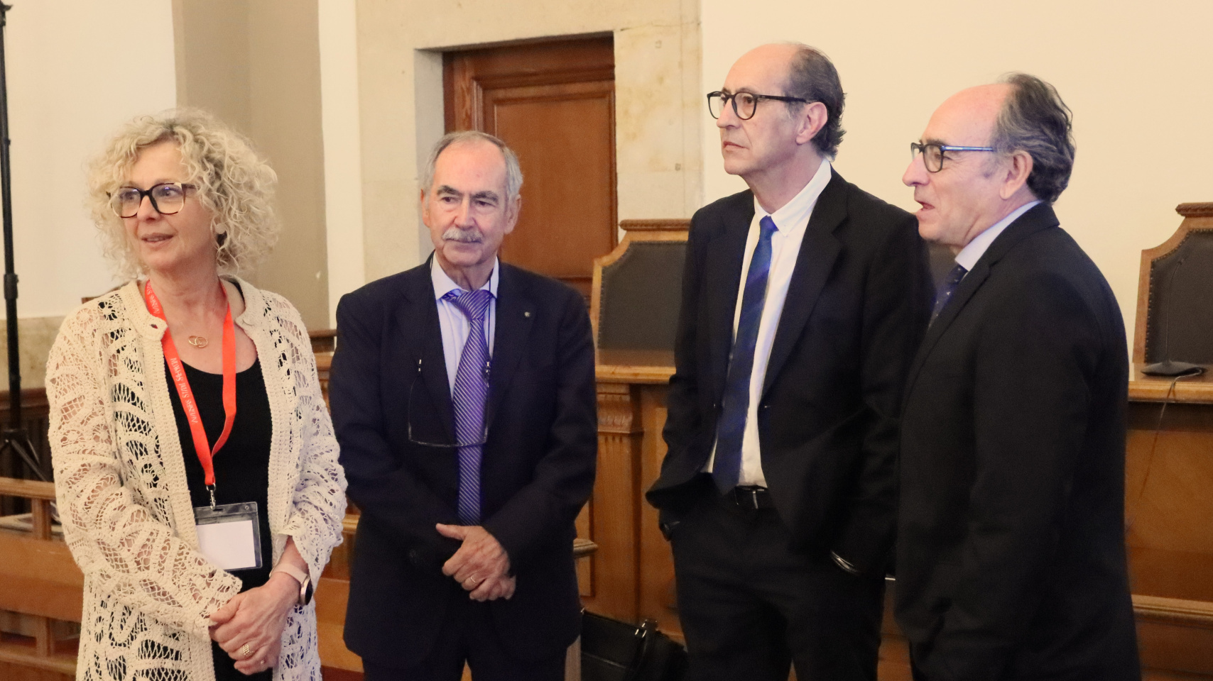 La Facultad de Filología rinde homenaje al catedrático Vicente González Martín