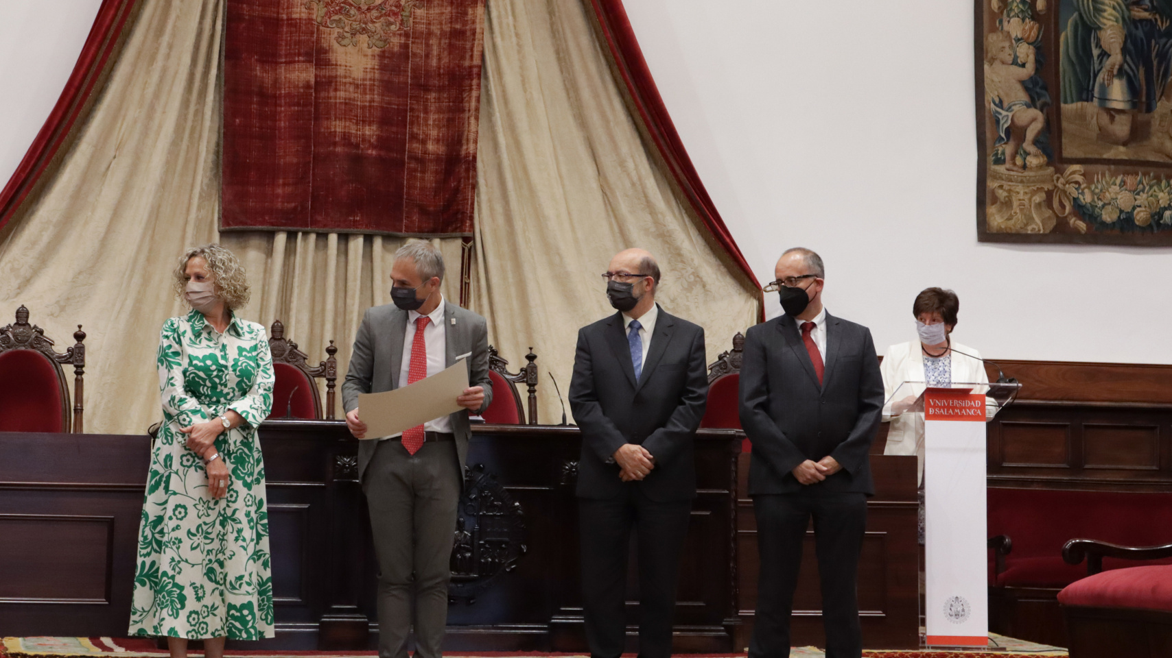 Entrega del ‘Premio a la trayectoria de excelencia en la docencia Gloria Begué’