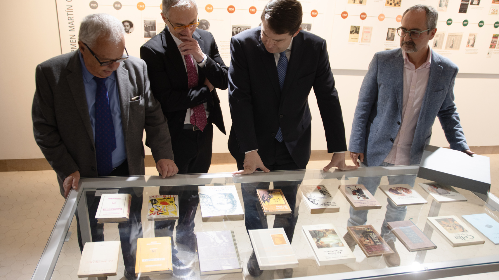 Acto de recepción de la documentación en el Centro Internacional del Español (CIEUSAL)