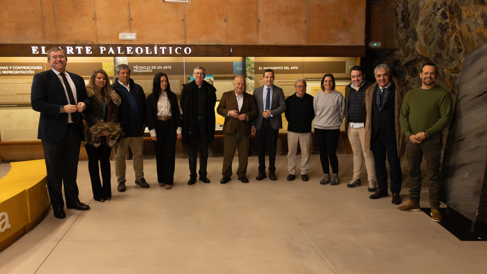 Autoridades asistentes a la Asamblea Extraordinaria del Patronato de Siega Verde