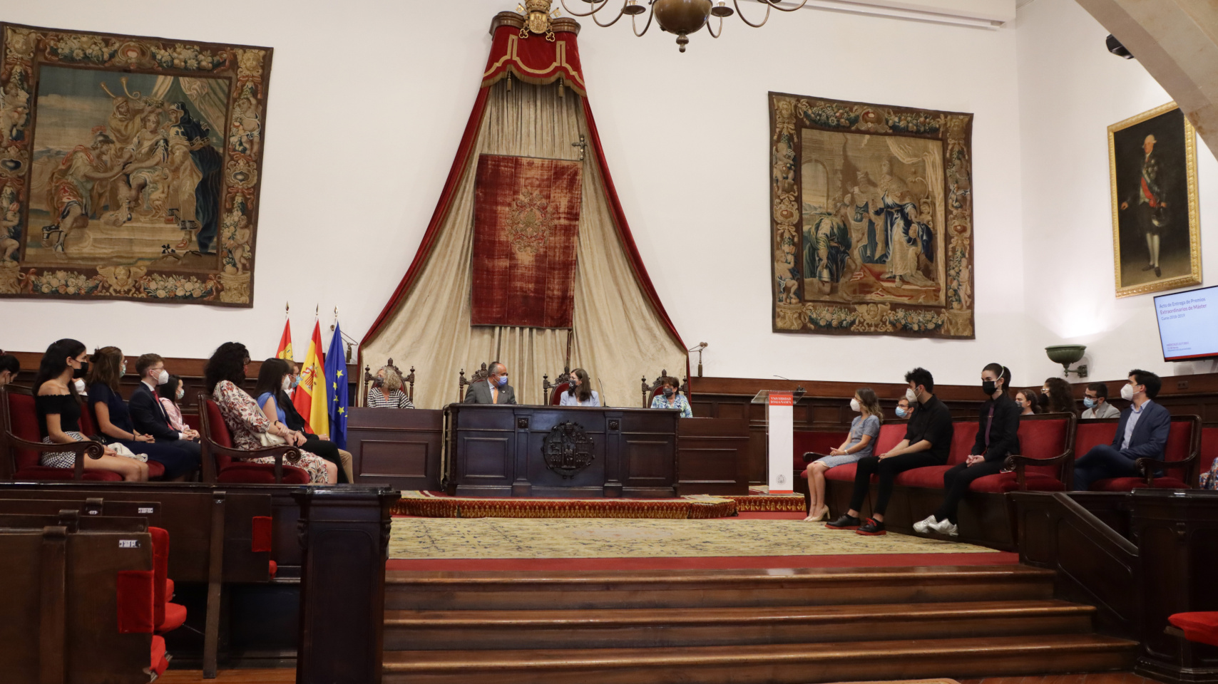 Inicio del acto de entrega de los premios a los mejores estudiantes de másteres 2018-2019