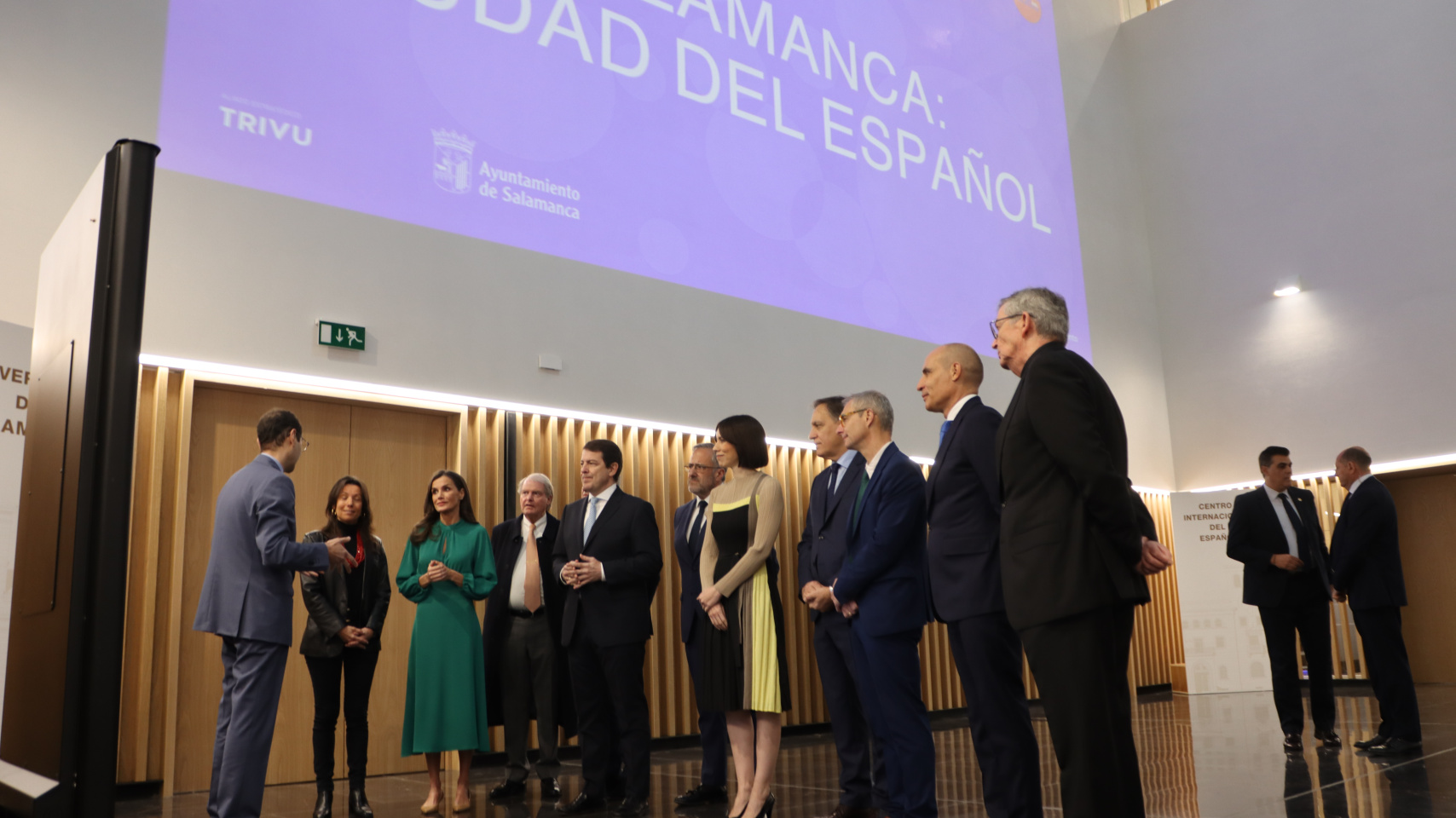 La Reina Letizia visita el Centro Internacional del Español de la USAL