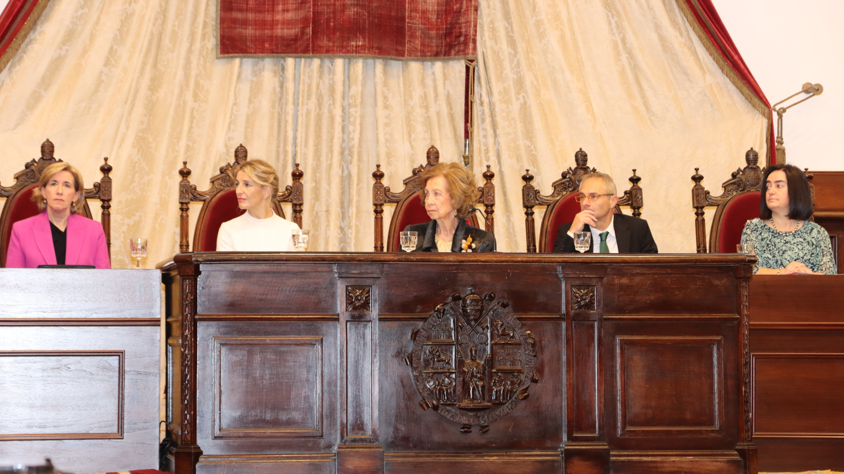 Acto de entrega en el Paraninfo de las Escuelas Mayores bajo la presidencia de la Reina Sofía