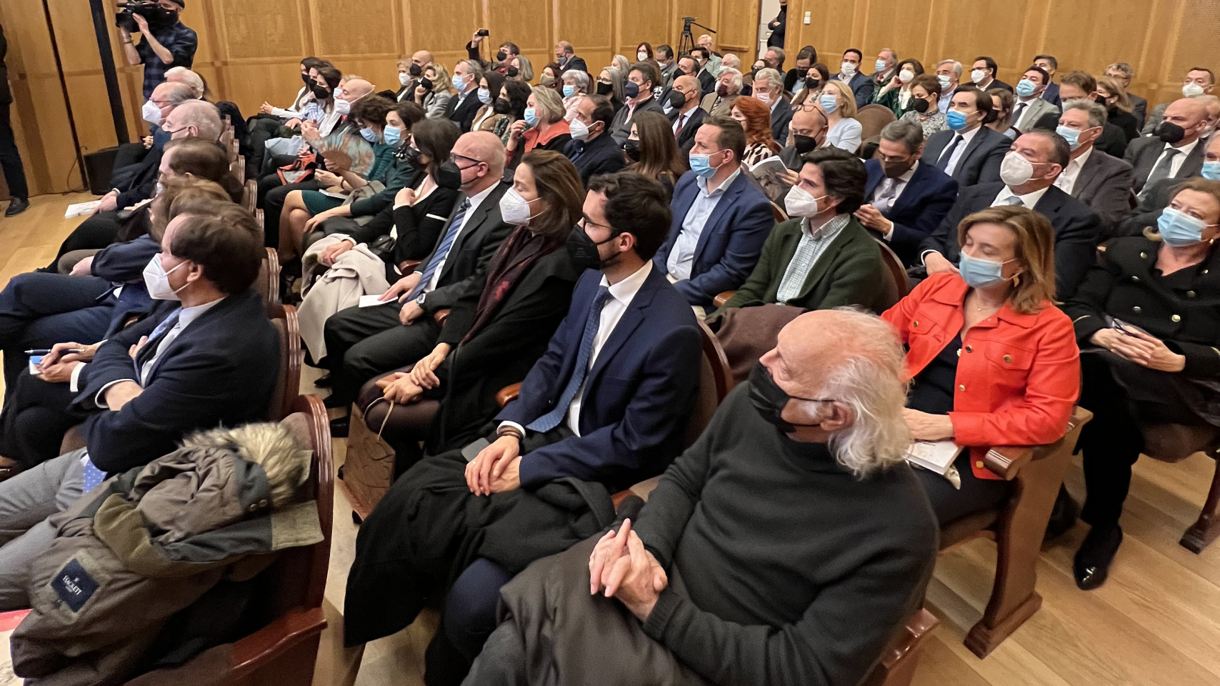 Asistentes al acto en la Real Academia de Bellas Artes de San Fernando