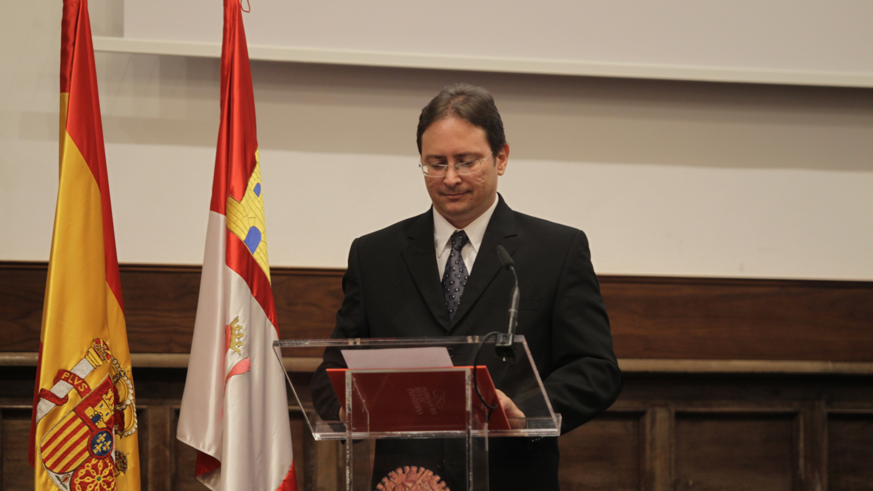 El nieto de Fina García Marruz pronuncia su discurso