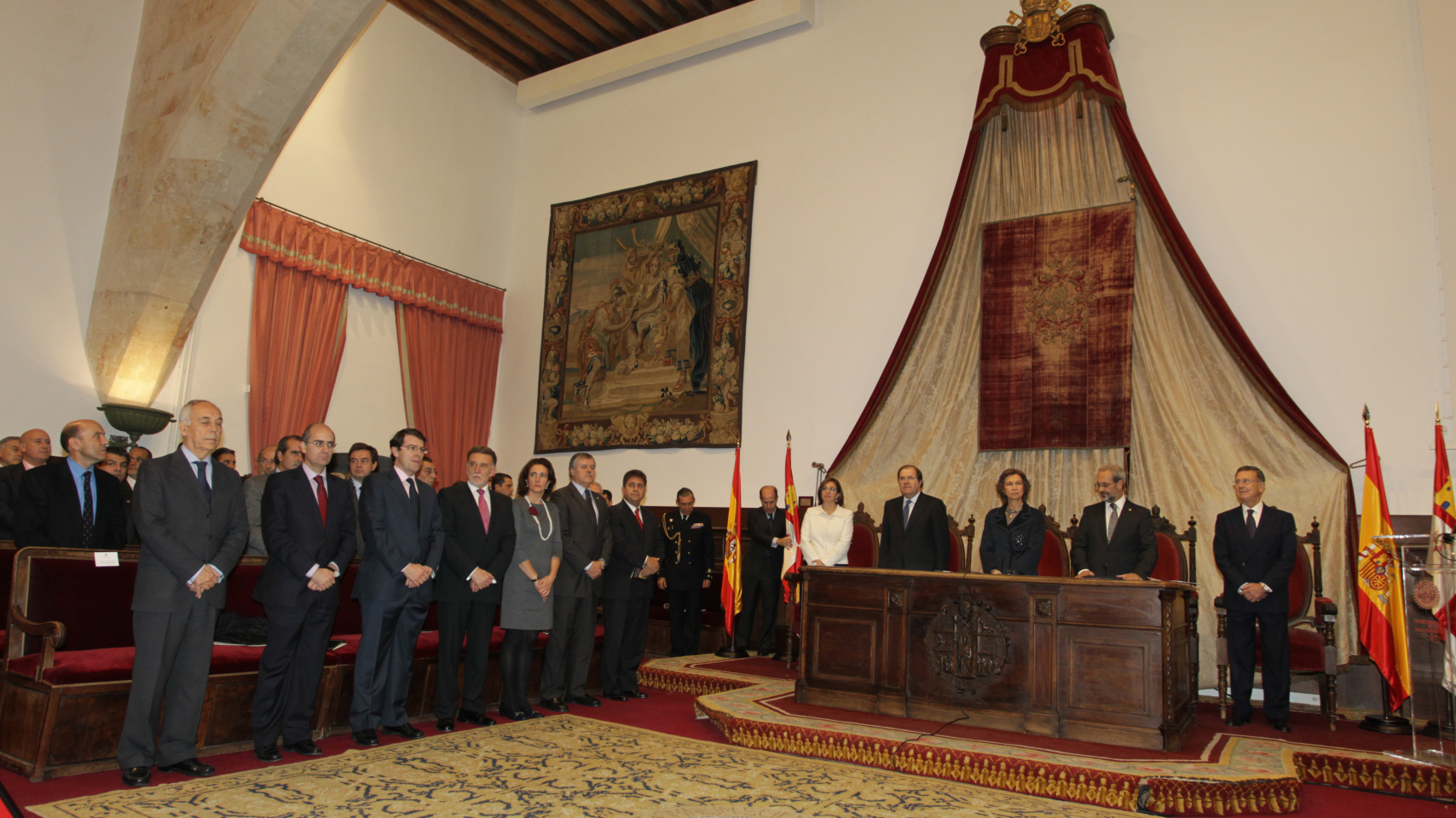 S.M. la Reina preside el acto de entrega del XX Premio de Poesía Iberoamericana