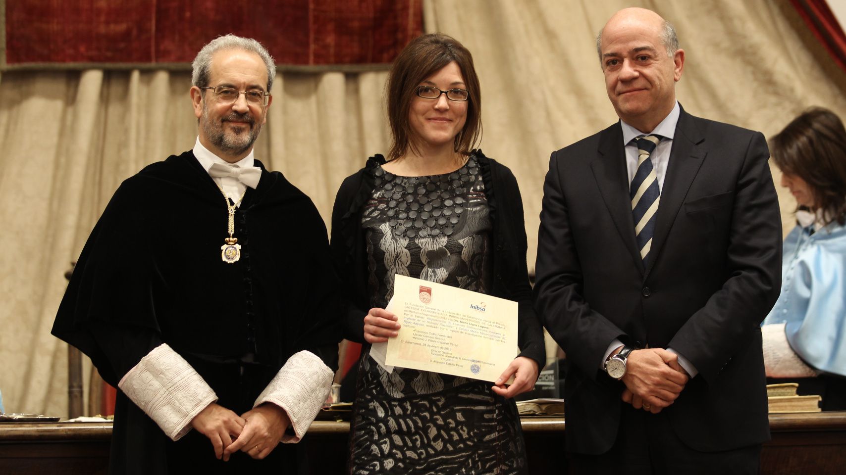 Marta López Laguna recibe el I Premio Inibsa: Medicina Regenerativa en Aparato Locomotor