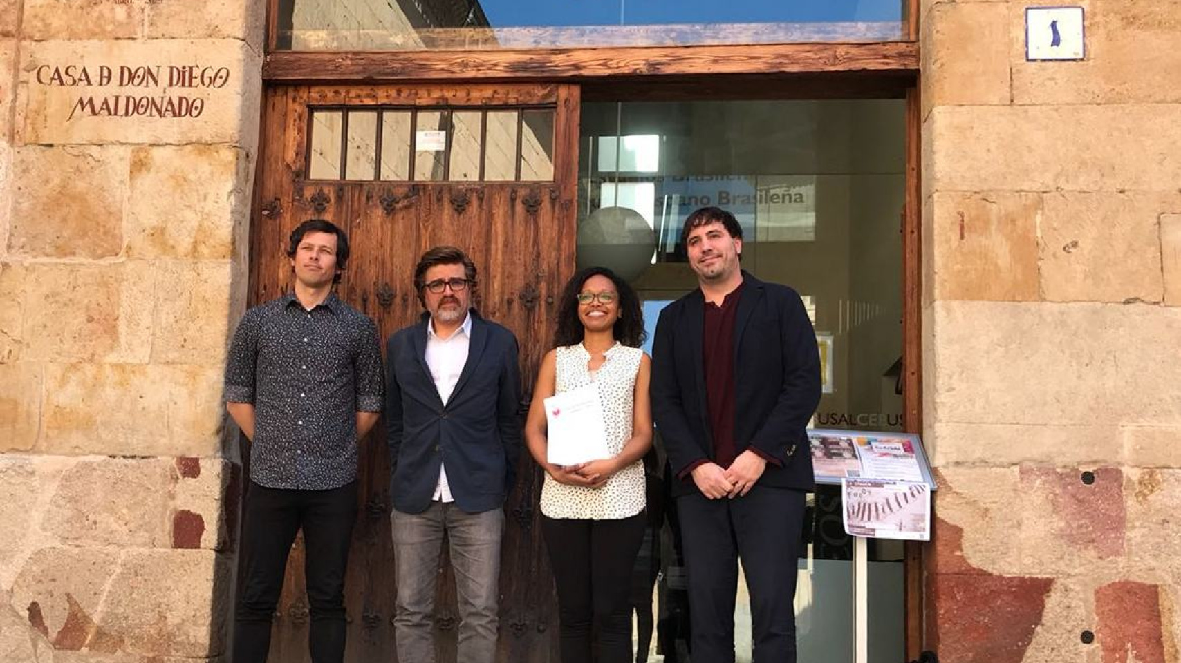 Foto de familia del jurado