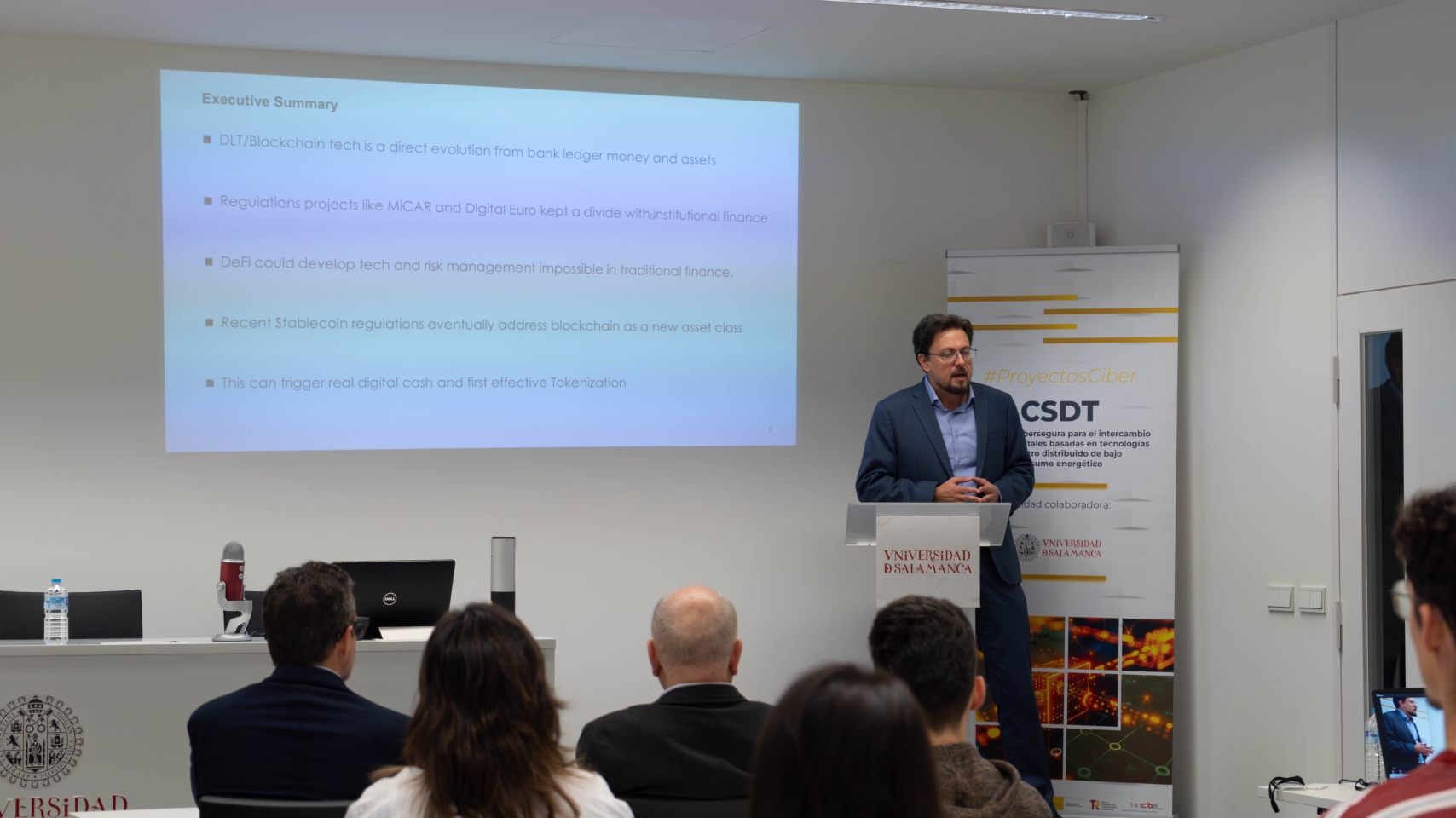 Ponentes expertos durante la clausura  de CSDT Summer School en Salamanca