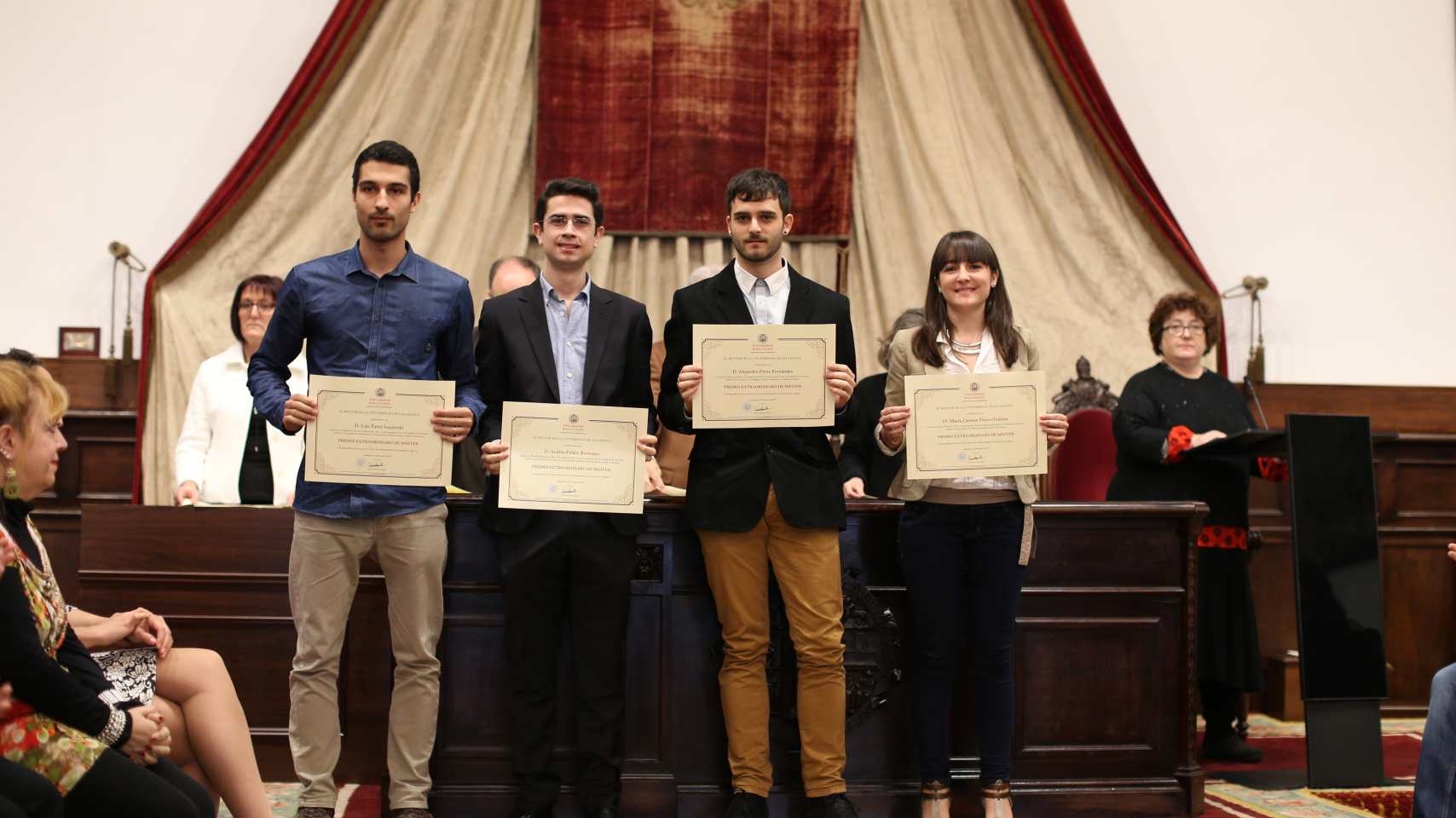 Fotografía de Premio Extraordinario de Máster 8