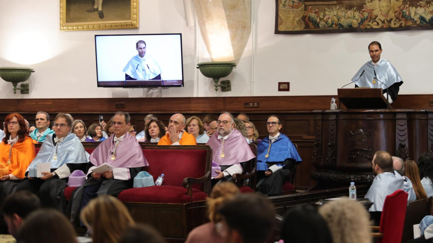 Rafa Nadal defiende los valores del deporte para cambiar la sociedad en su investidura como doctor ‘honoris causa’ por la Universidad de Salamanca