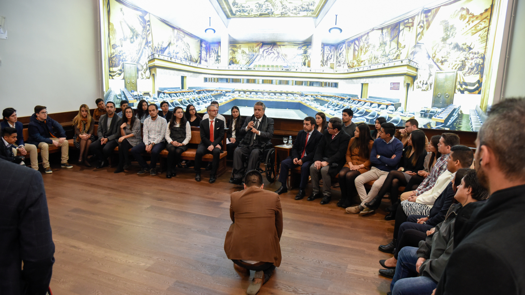 El presidente mantuvo una reunión con parte de los estudiantes ecuatorianos de la Universidad de Salamanca